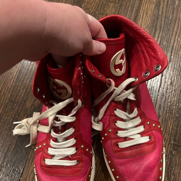 Gucci Dapper Dan Two Toned Sneakers - Picture 5 of 12